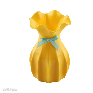 Hot selling decorative modern design plastic flower vase wholesale