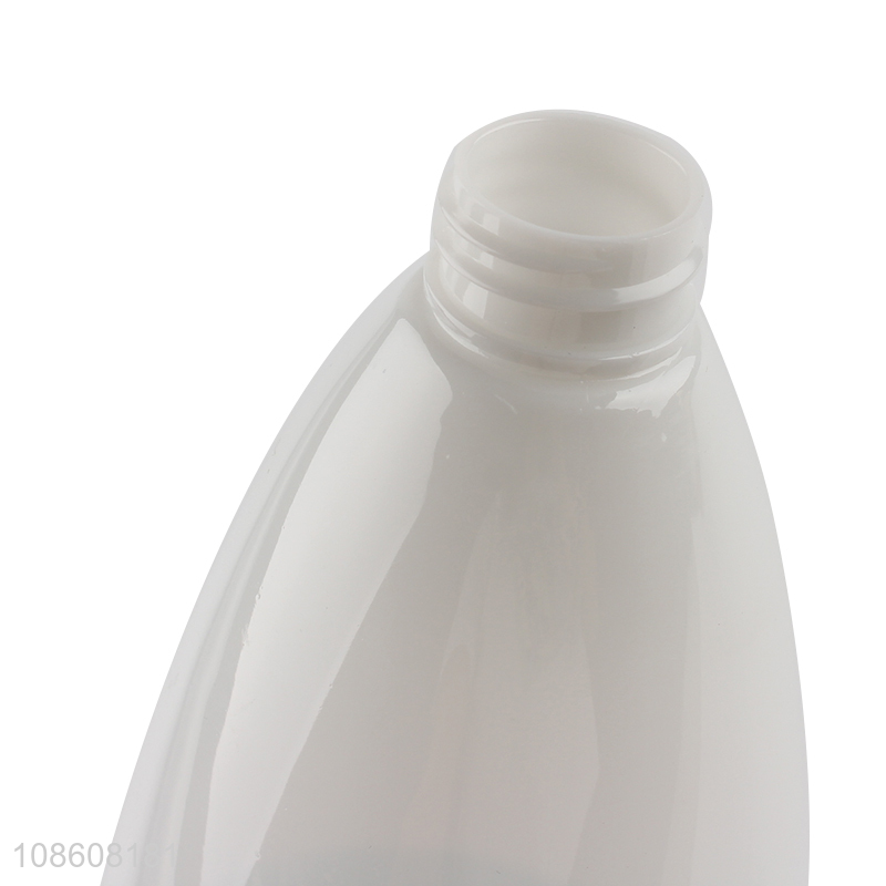 Factory supply plastic water spray bottle for garden supplies