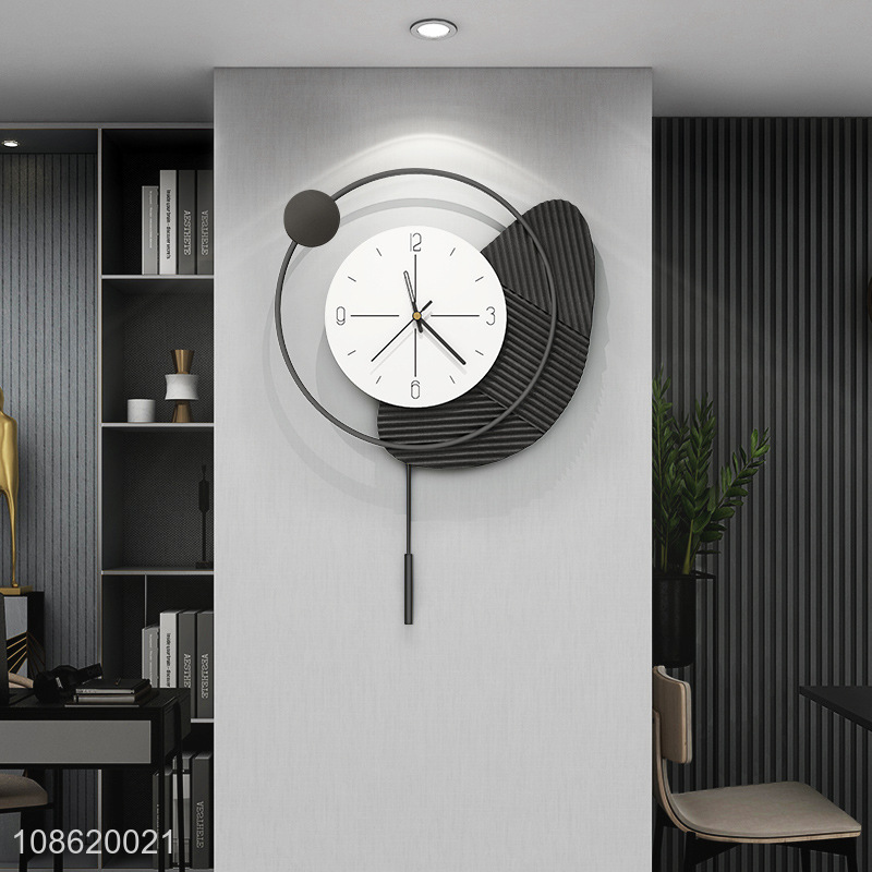Good quality non-toxic eco-friendly large metal wall clock for bedroom
