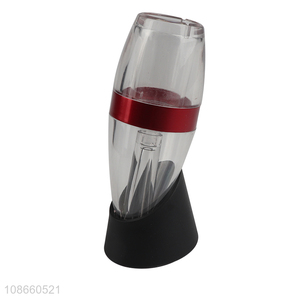 Hot selling acrylic wine decanter wine aerator with holder