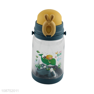 Customized 600ml kids plastic water bottle with straw & shoulder strap