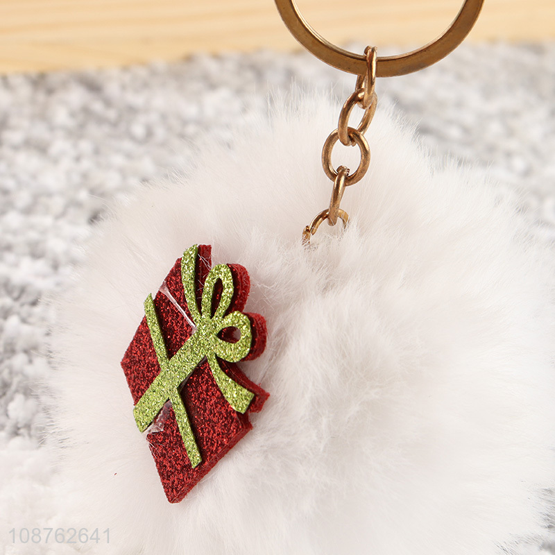 Online wholesale Christmas pom pom key chain faux fur ball keychain