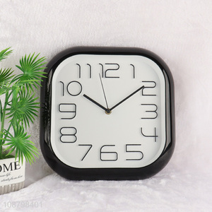 Wholesale battery operated simple wall clock for decoration