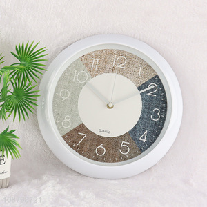 Wholesale round silent plastic wall clock for home office