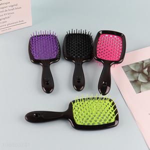 High quality hollowed-out scalp comb massage hair <em>brush</em>