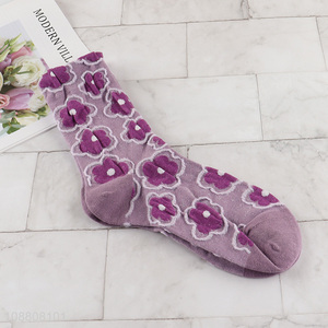 Hot selling floral jacquard cotton crew <em>socks</em> for women girls