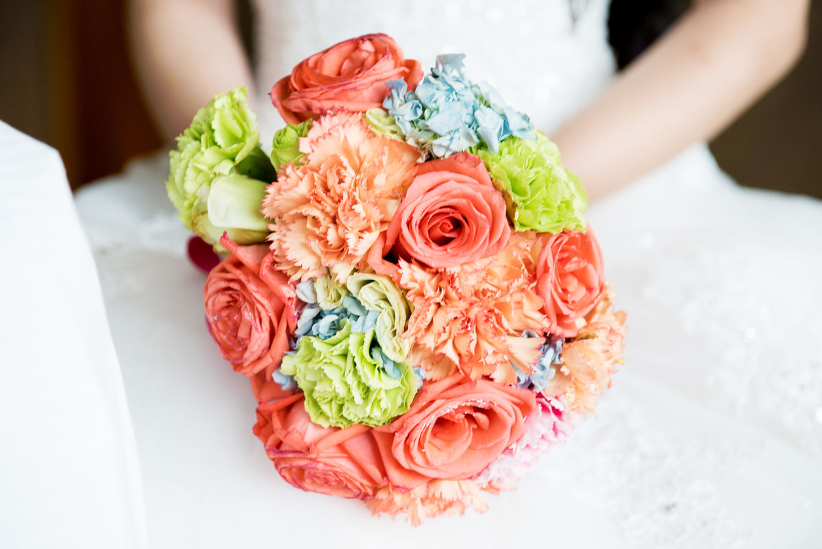 How To Choose Right Fake Flower Bouquet