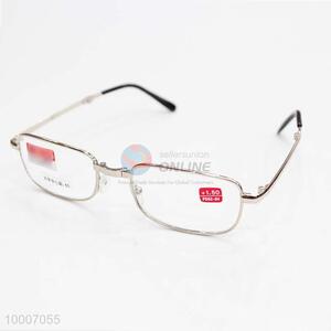Foldable metal reading <em>glasses</em> with <em>case</em>