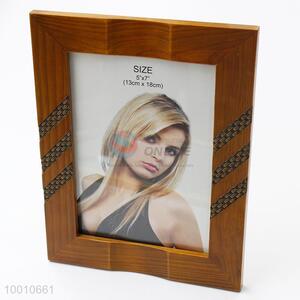 Pine wood photo frame with carved pattern