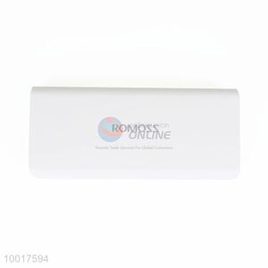 White Competitive Price Power Bank
