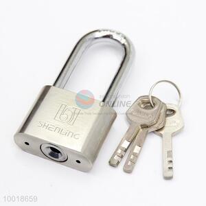 Heavy duty silver <em>padlock</em> with keys