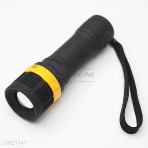 Wholesale Good Bright Light Rechargeable Powerful Flashlight
