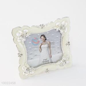 High grade 4*4 inch white flower diamond photo frame
