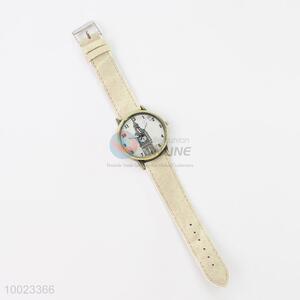 Milk White PU Colorized Wrist Watch with Big Ben Pattern and Stainless Steel Back