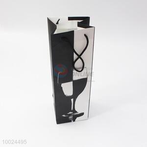 White&black paper wine bag printed with wine glass