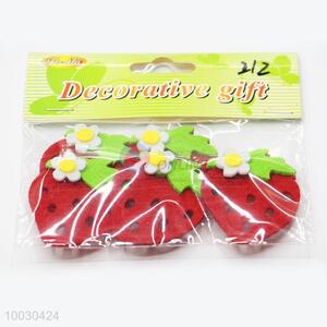 Wholesale Strawberry Shape Felt Decorative Gift