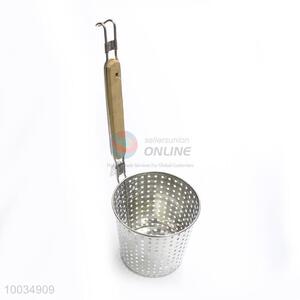 Hot Sale Leakage Ladle With Wooden Handle