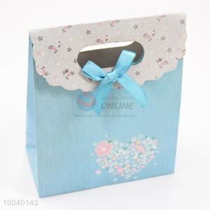 12.5*6*16.5cm New Design Sky Blue Gift Bag with Floral Pattern for Package