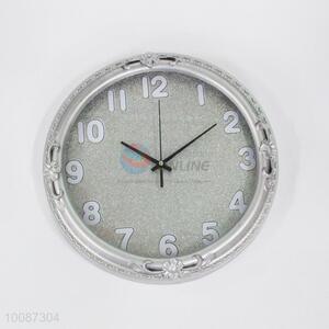 Cheap round silver plastic wall clock