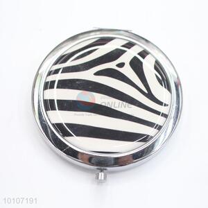 Zebra Veins Pattern Round Metal Pocket Makeup Mirror
