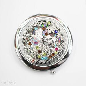 Silver Peacock Pattern Round Metal Pocket Makeup Mirror