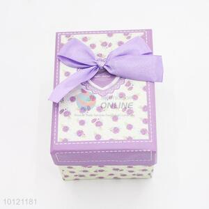 Fashion Style Rectangle Shaped Gift Box with Flowers Pattern