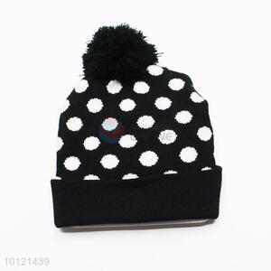 White Dots Pattern Winter Hat Knitted Hat with Ball Top
