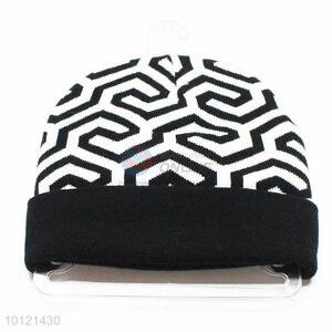 Black Geometric Pattern Winter Beanie Hat/Knitted Hat