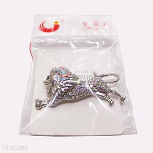 Wholesale Tiger Shaped Brooch Pin for Garment