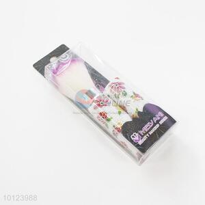 Vintage Flower Pattern Mini Soft Pro Cosmetic <em>Blusher</em> <em>Brush</em>