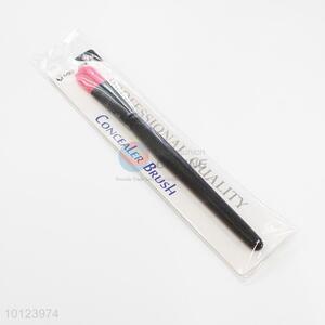 Beauty Cosmetic Black Wooden Handle Pencil <em>Concealer</em> <em>Brush</em>