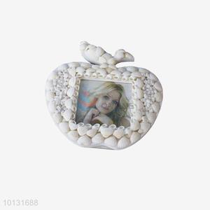 White apple picture fames with shell decoration