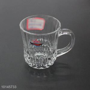 Clear beer wine <em>glass</em> <em>cup</em> with handle