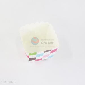 Stylish grid printed square paper cakecup cups wholesale