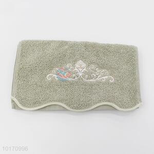 Promotional Face Towel 100% Soft Textile Towel with Embroidered Flower