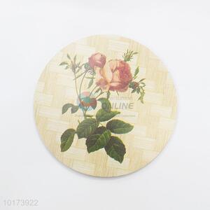 Household Utility Round Shaped Wood Placemat with Flowers Pattern