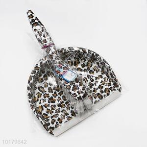 High Quality Leopard Pattern Plastic Household Mini Brush Dustpan Set