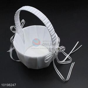 China Factory White Satin Wedding Use Flower Basket
