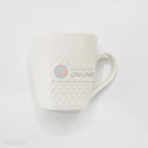White embossed pattern ceramic 180ml mug