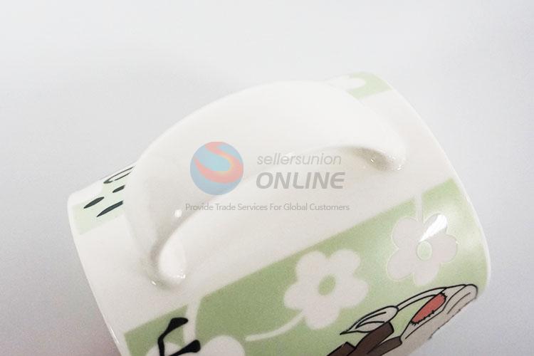 Ceramic cup