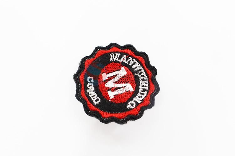 Hot selling classic embroidery badge brooch