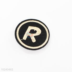 High quality letter R embroidery badge brooch