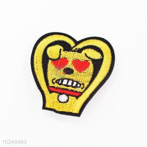 Bottom price dog shape embroidery badge brooch