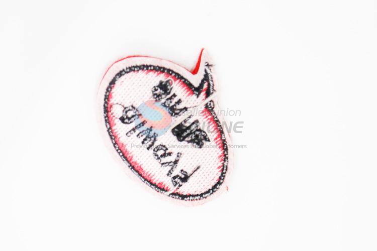 Cuatomized low price embroidery badge brooch