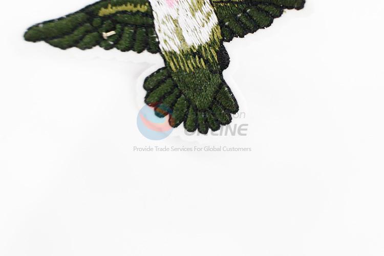 Good quality bird shape embroidery badge brooch