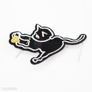 Factory direct cat shape embroidery badge brooch