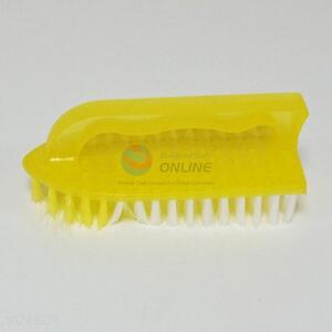 Wholesale low price yellow plastic scrubbing brush wash brush