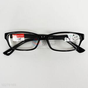Protection Black Color Frame Reading Glasses