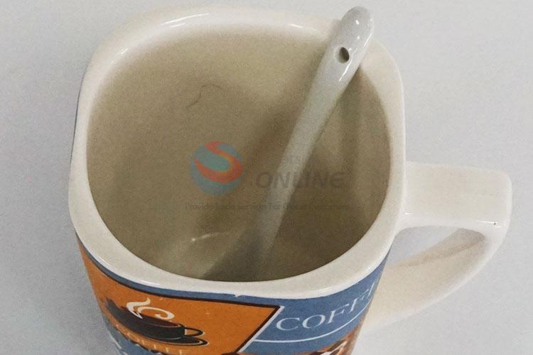 陶瓷杯带勺