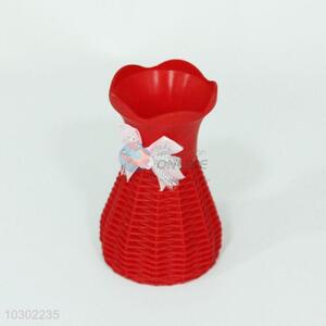 Made in China cheap cute red plastic vase